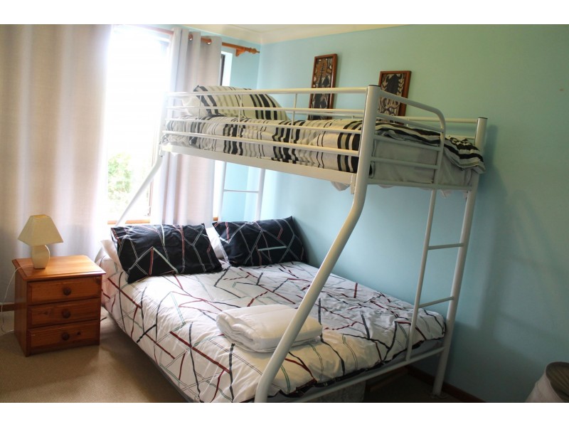 1 Bourne Boulevard, Nelson Bay NSW 2315