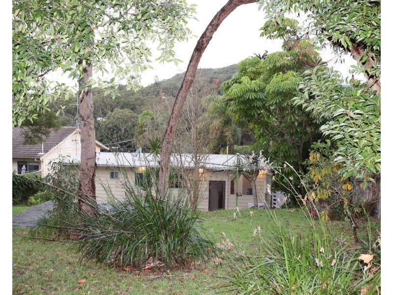 11 Yoolarai Crescent, Nelson Bay NSW 2315