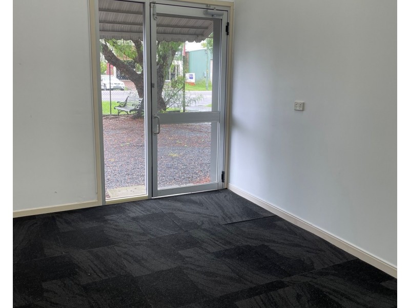 11 Kangaroo Street, Raymond Terrace NSW 2324