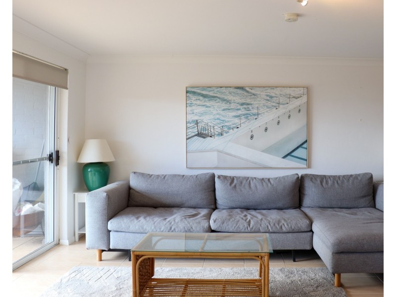 2/8 Wallawa Road, Nelson Bay NSW 2315