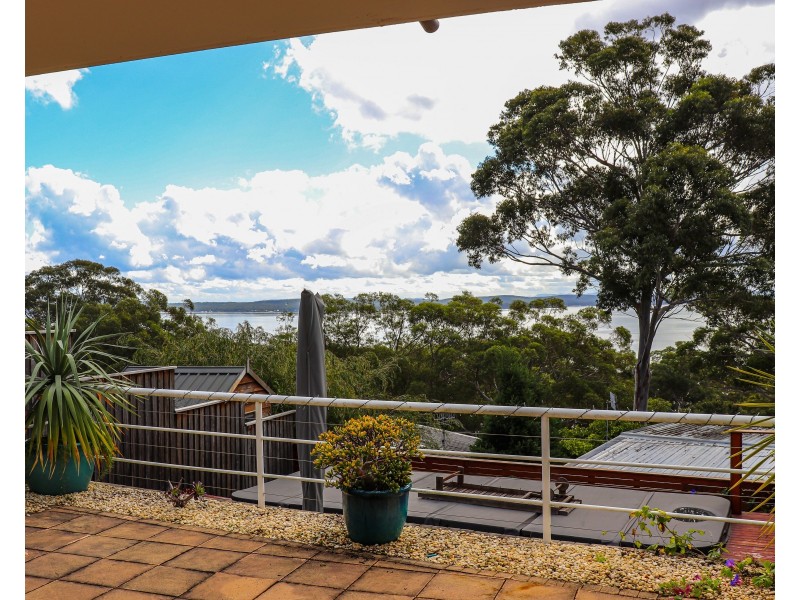 2/8 Wallawa Road, Nelson Bay NSW 2315