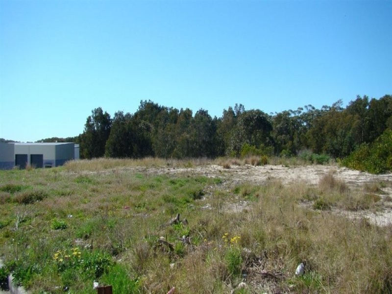 11 Sky Close, Taylors Beach NSW 2316