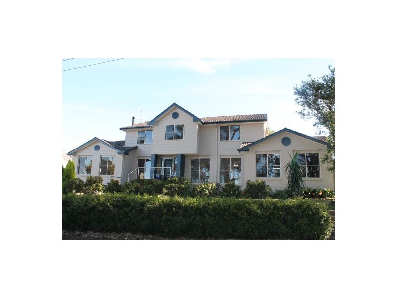 39 Admiralty Avenue, Tanilba Bay NSW 2319