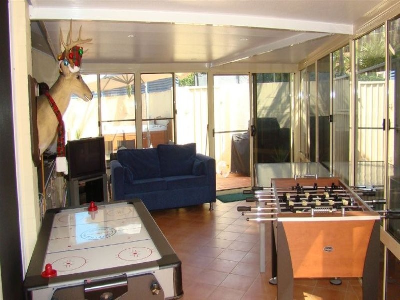 2 Seabreeze Close, Anna Bay NSW 2316