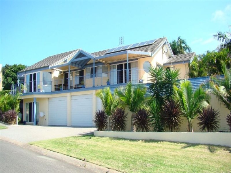 2 Seabreeze Close, Anna Bay NSW 2316