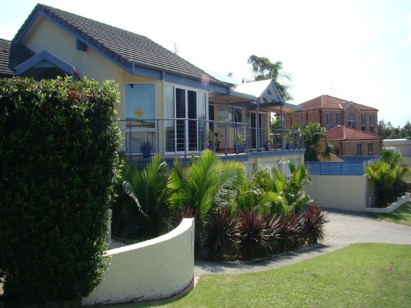 2 Seabreeze Close, Anna Bay NSW 2316