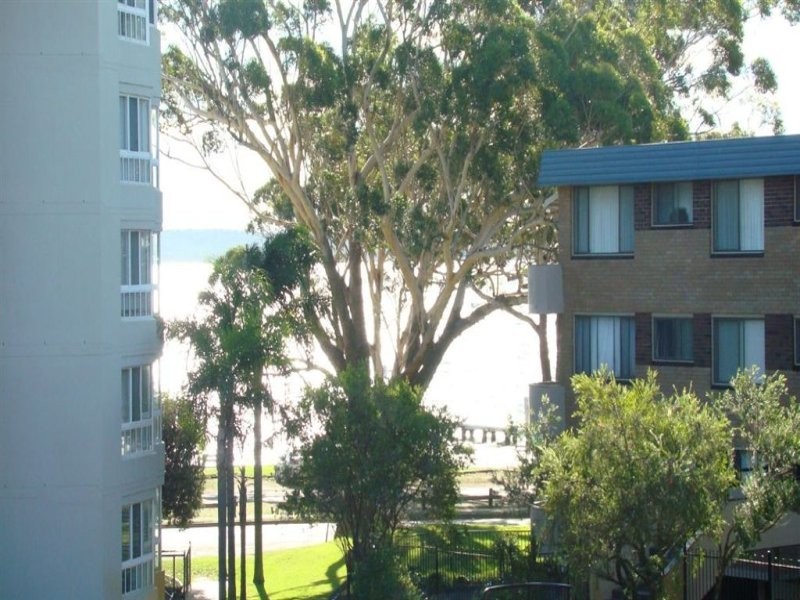 4/5 Columbia Close, Nelson Bay NSW 2315