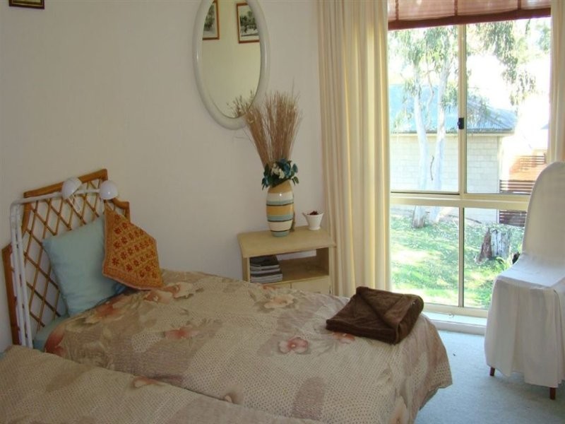 2/57 Kent Garden, Soldiers Point NSW 2317