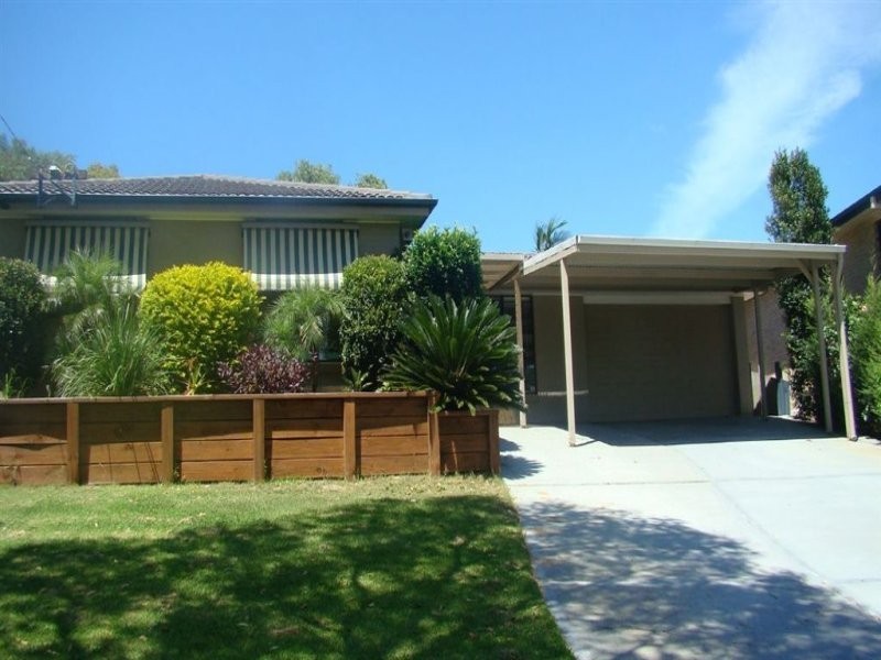 8 Hanson Avenue, Anna Bay NSW 2316