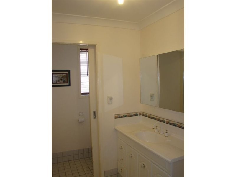 8 Hanson Avenue, Anna Bay NSW 2316