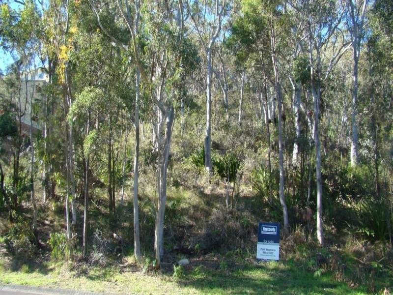 8 Canomii Close, Nelson Bay NSW 2315