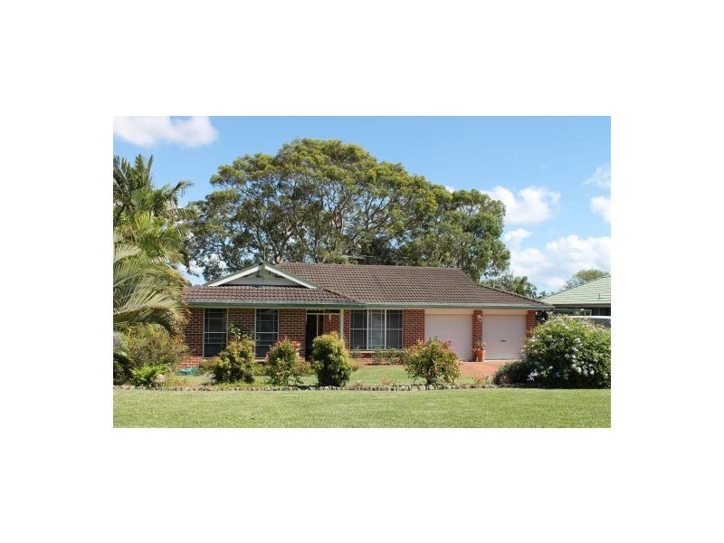 7 Clonmeen Circuit, Anna Bay NSW 2316