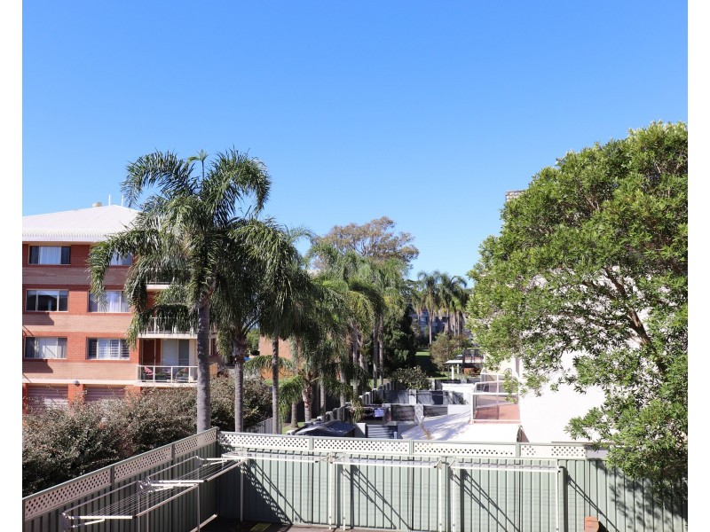 10/1 Weatherly Close, Nelson Bay NSW 2315