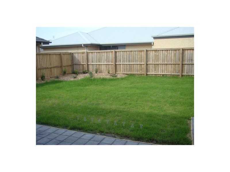 2 Prymus Way, Tanilba Bay NSW 2319