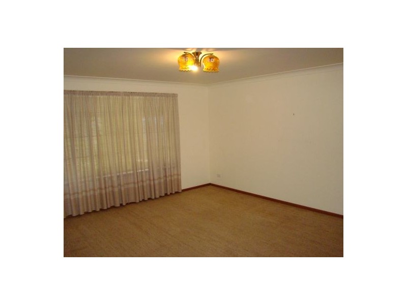 12 Upton Street, Soldiers Point NSW 2317