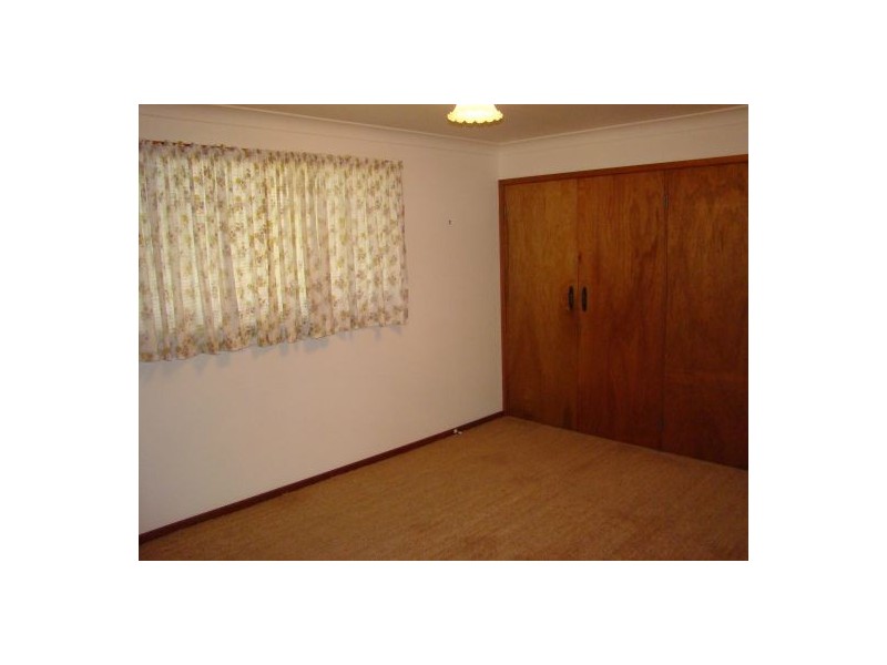 12 Upton Street, Soldiers Point NSW 2317