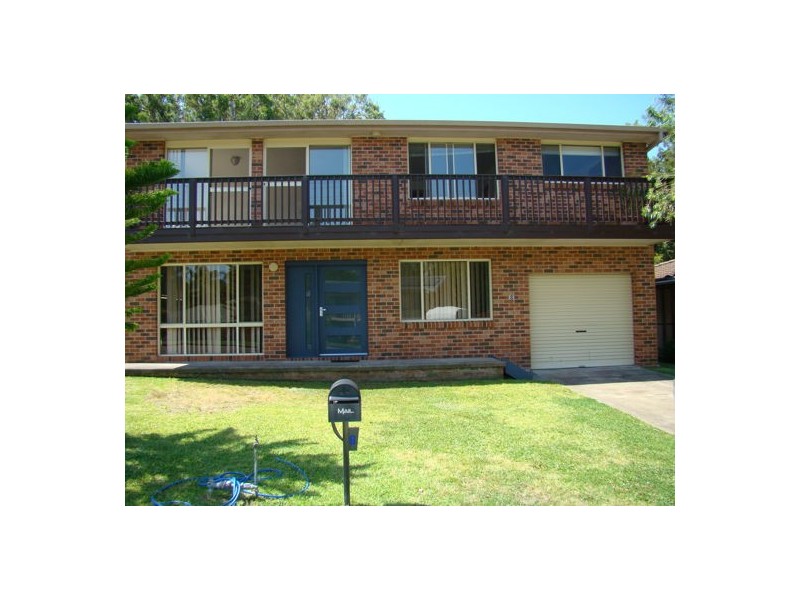 8 Hutcheson Avenue, Soldiers Point NSW 2317