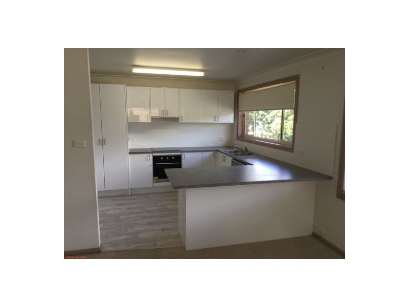 8 Hutcheson Avenue, Soldiers Point NSW 2317