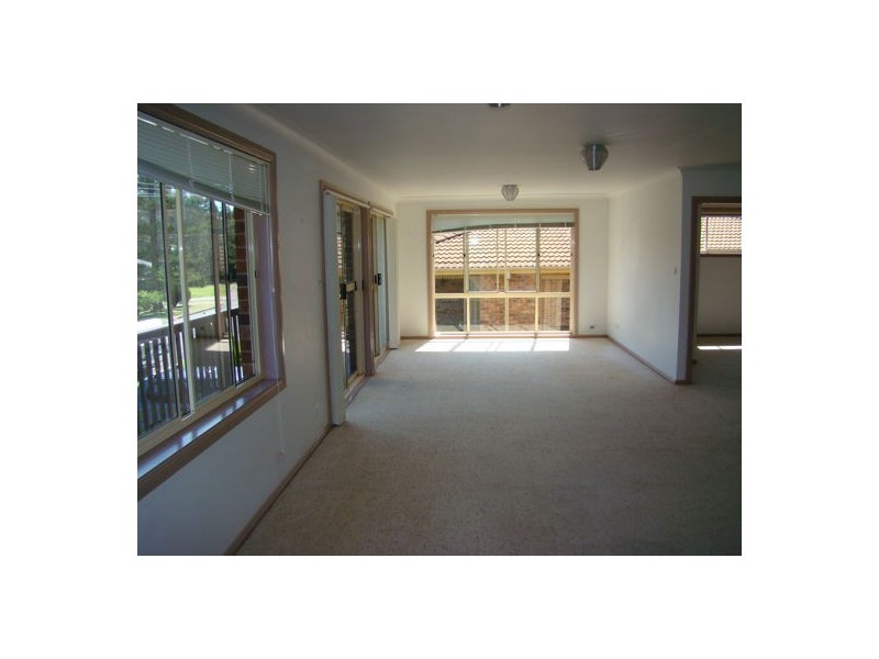 8 Hutcheson Avenue, Soldiers Point NSW 2317