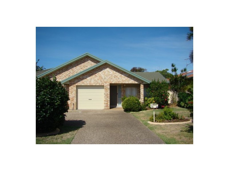 2/25 Whitesands Road, Fingal Bay NSW 2315