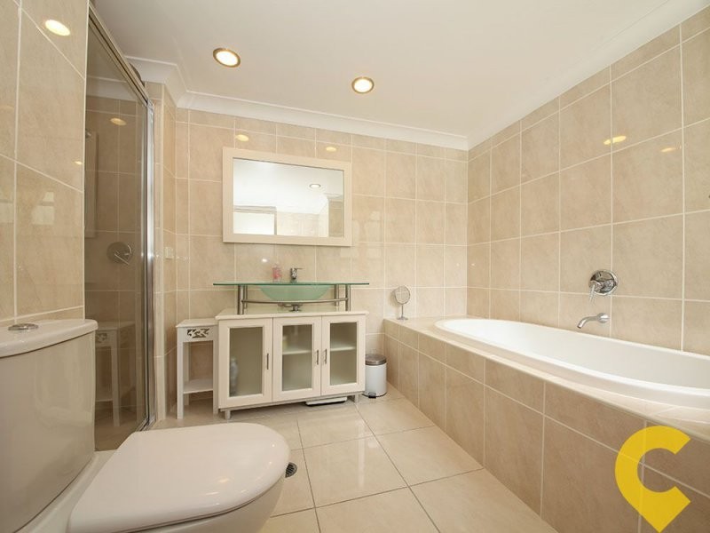 10/30 Gayundah Esplande, Woody Point QLD 4019