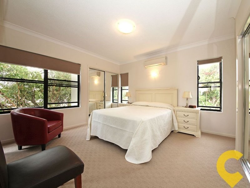 10/30 Gayundah Esplande, Woody Point QLD 4019