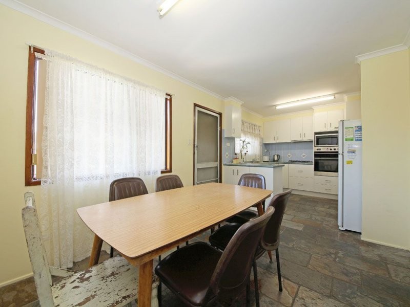 4 Welsby Street, Rothwell QLD 4022