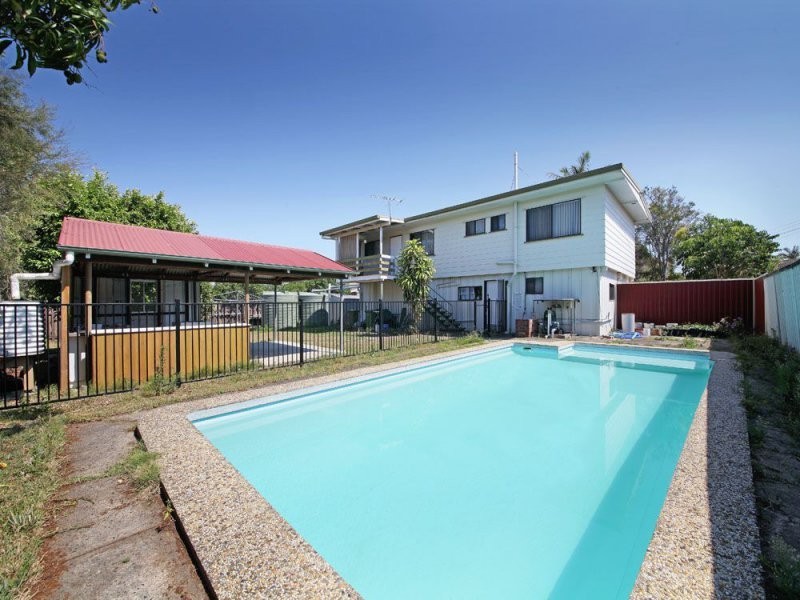 4 Welsby Street, Rothwell QLD 4022