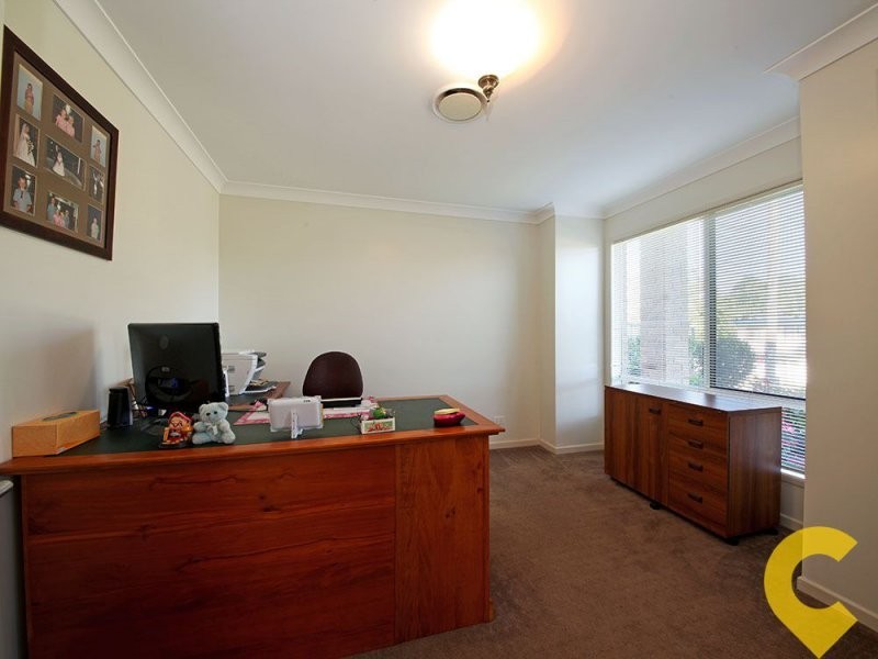 4 Lucas St, Scarborough QLD 4020