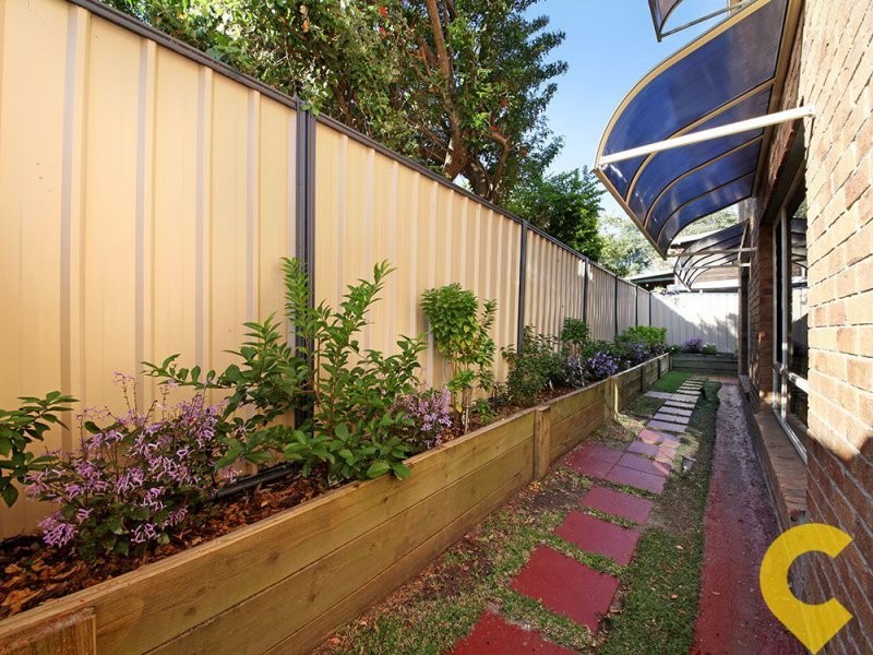 4 Lucas St, Scarborough QLD 4020