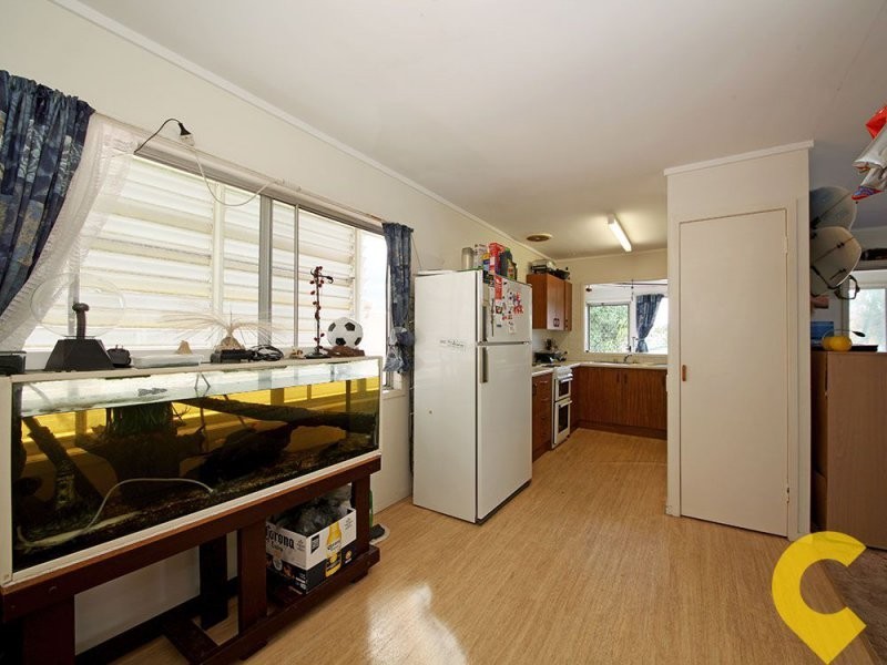 34a Dunbar St, Margate QLD 4019