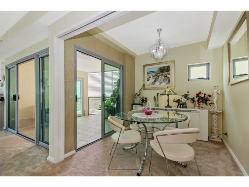 905/185 Redcliffe Parade, Redcliffe QLD 4020