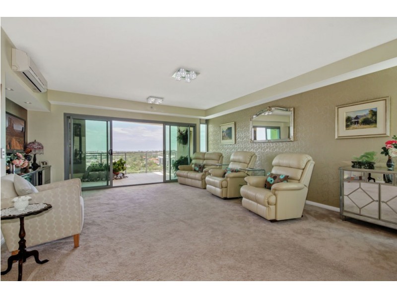 905/185 Redcliffe Parade, Redcliffe QLD 4020