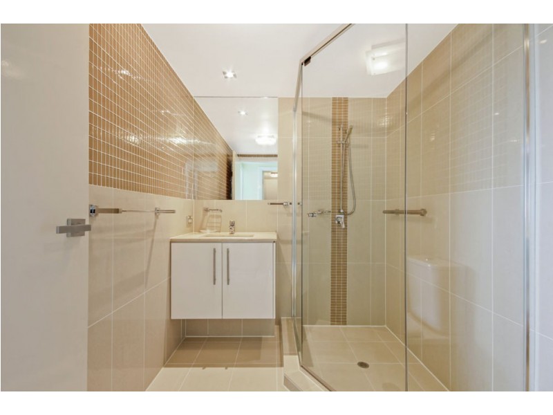 905/185 Redcliffe Parade, Redcliffe QLD 4020