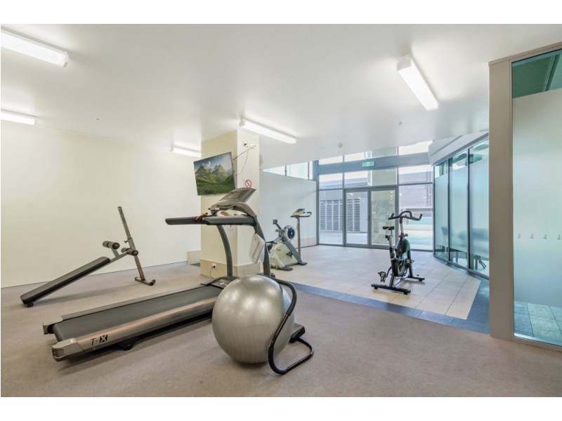 905/185 Redcliffe Parade, Redcliffe QLD 4020
