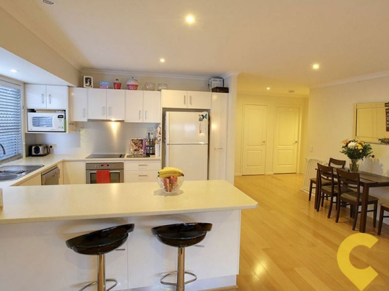 2 Sylvia Court, Rothwell QLD 4022