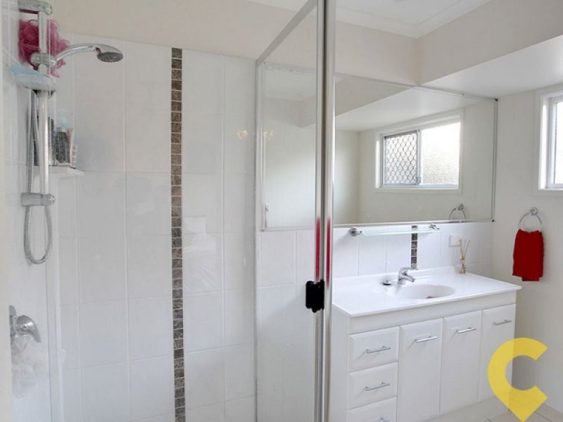 2 Sylvia Court, Rothwell QLD 4022
