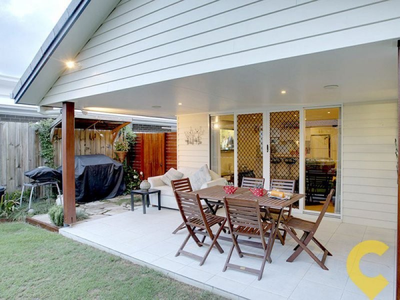 2 Sylvia Court, Rothwell QLD 4022