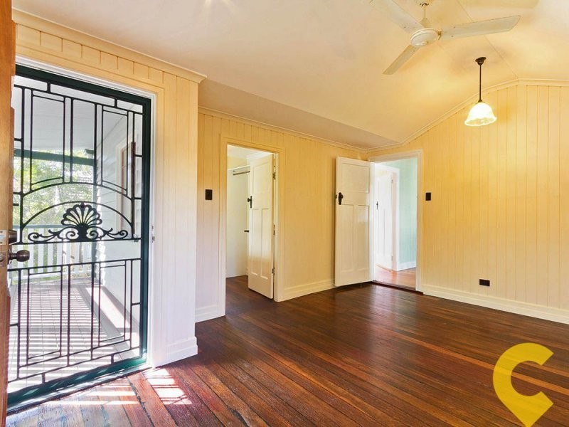 17 Moore Street, Enoggera QLD 4051