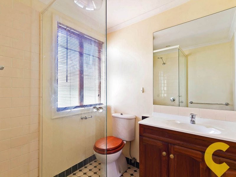 17 Moore Street, Enoggera QLD 4051