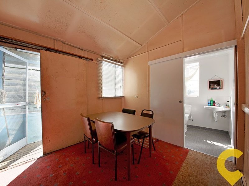 12 Trilby Street, Redcliffe QLD 4020