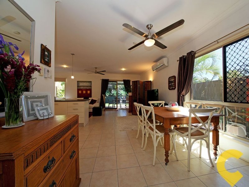 41 Palmtree Avenue, Scarborough QLD 4020
