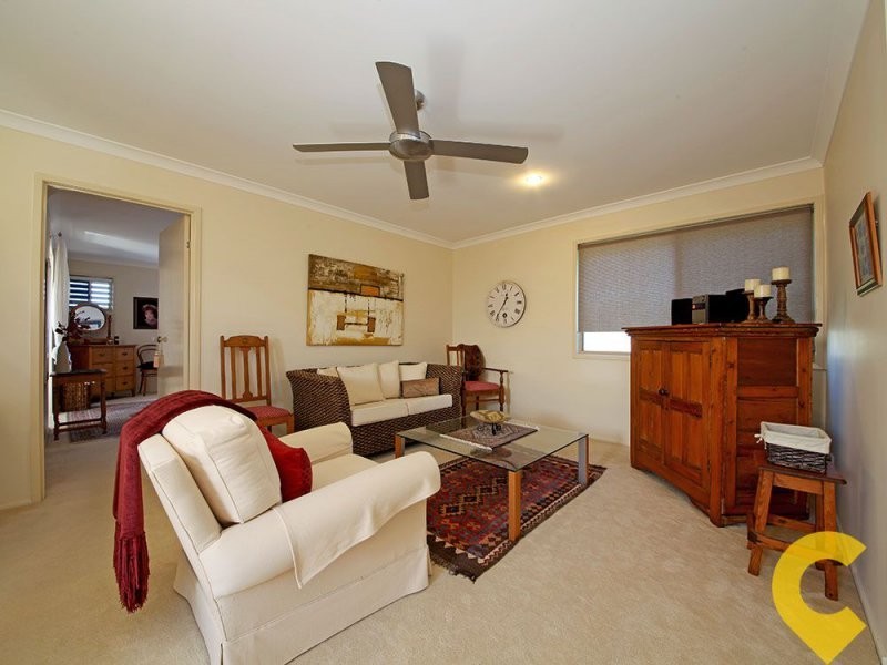 41 Palmtree Avenue, Scarborough QLD 4020