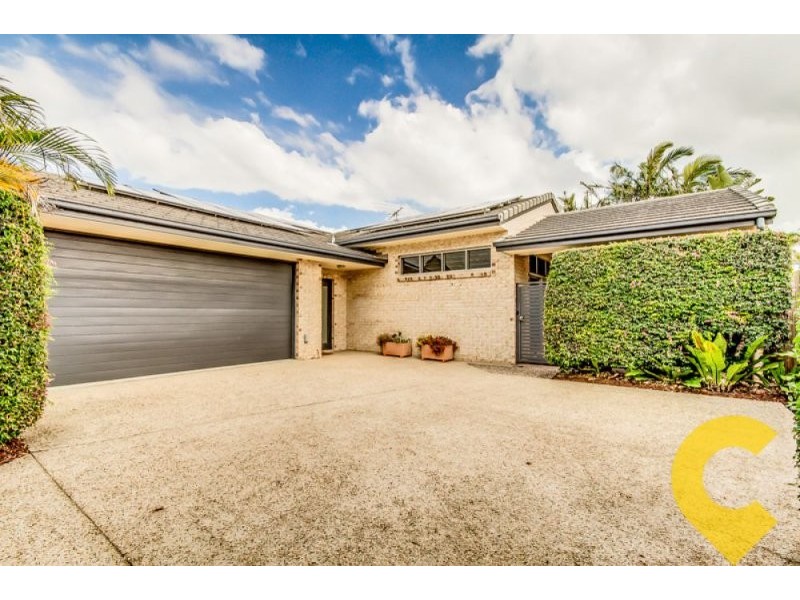 3a Benson Street, Scarborough QLD 4020