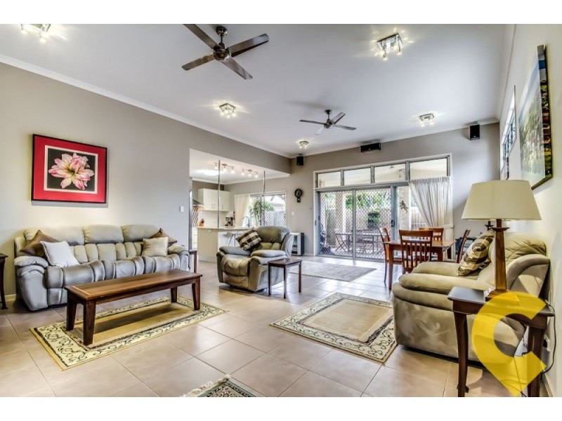 3a Benson Street, Scarborough QLD 4020