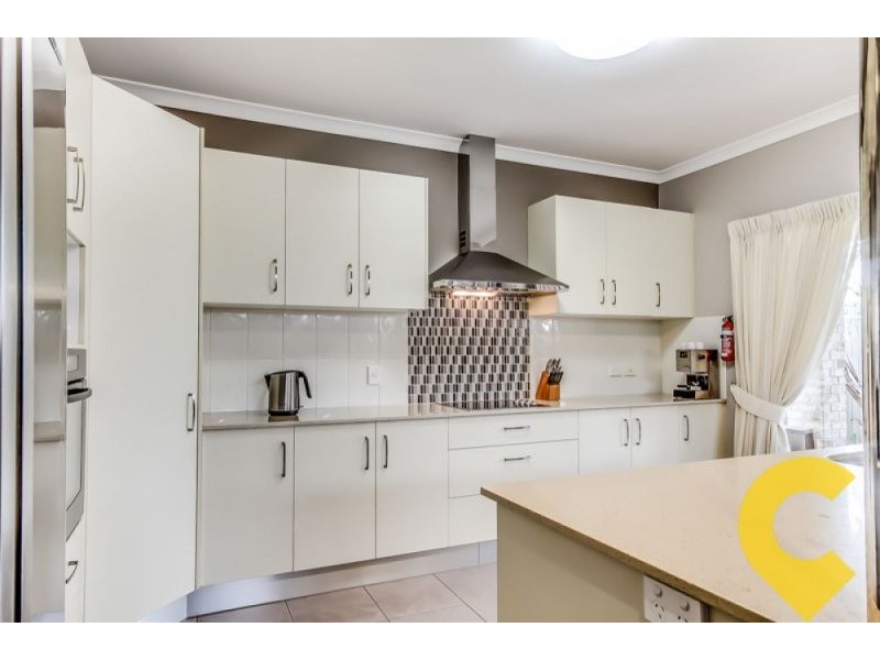 3a Benson Street, Scarborough QLD 4020