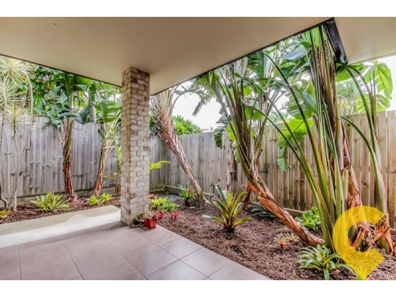3a Benson Street, Scarborough QLD 4020