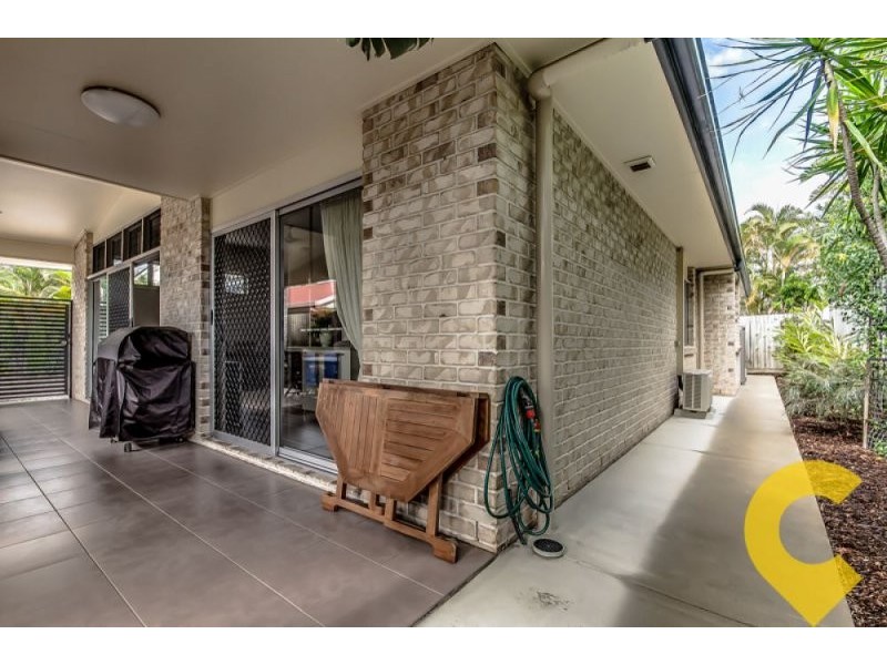3a Benson Street, Scarborough QLD 4020