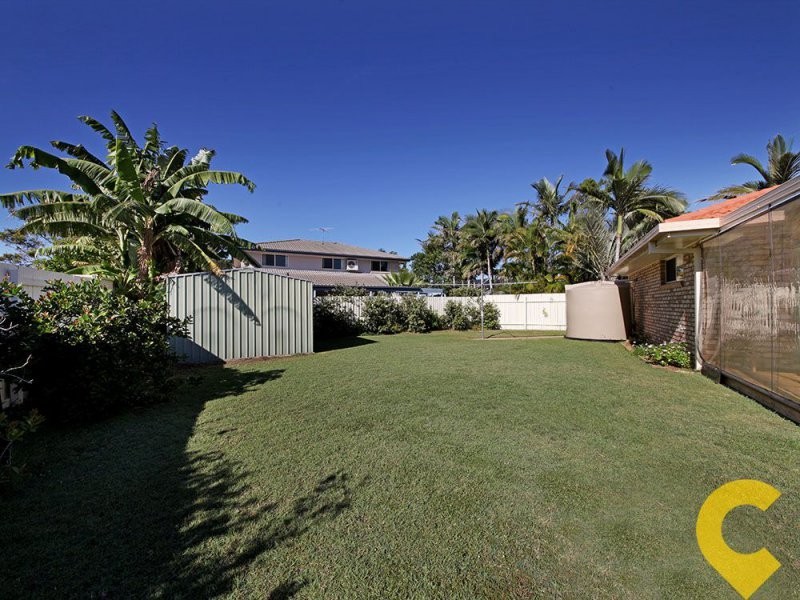 11 Columbia Court, Newport QLD 4020
