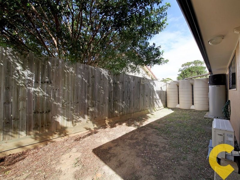 3/5-7 Bramble St, Woody Point QLD 4019